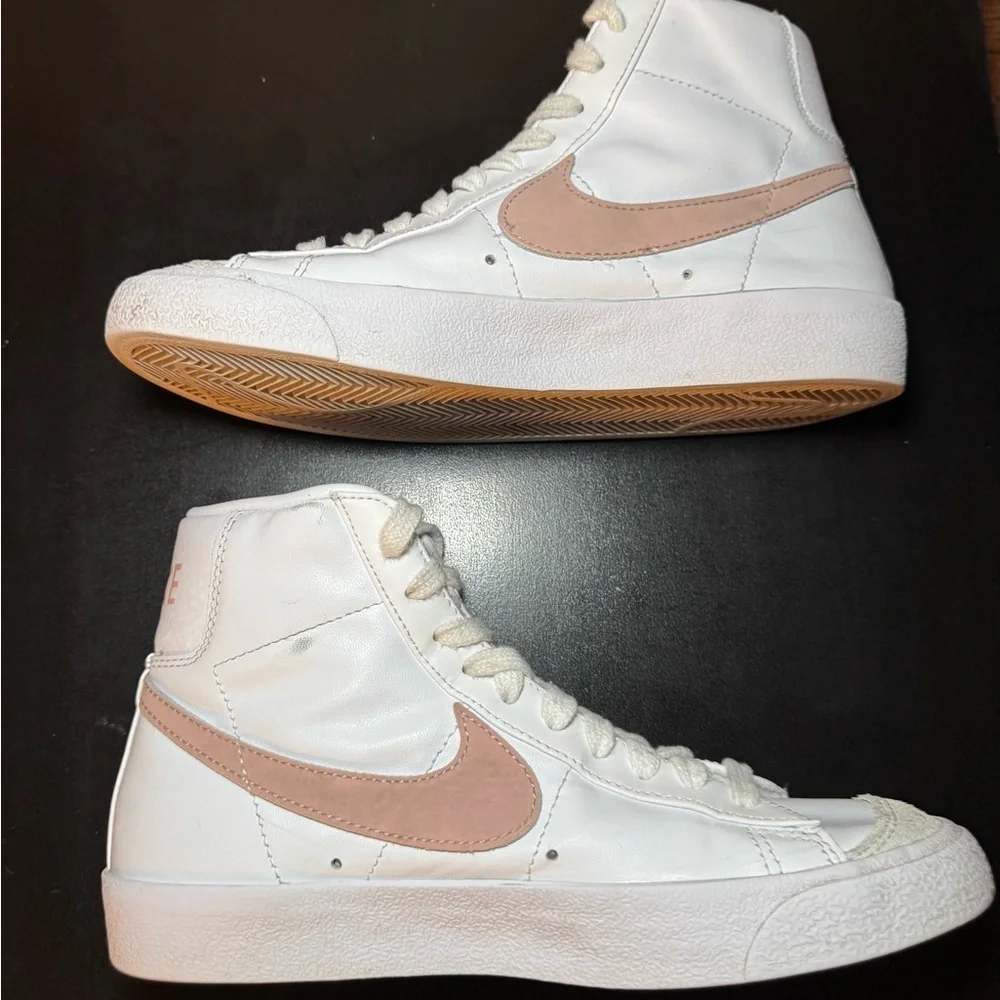 Nike Blazer Mid ’77 Vintage White Pink Women’s 6.5 - Picture 2 of 16